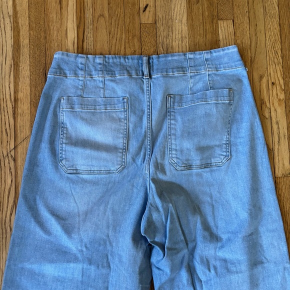 Colette Jeans - Picture 9 of 9